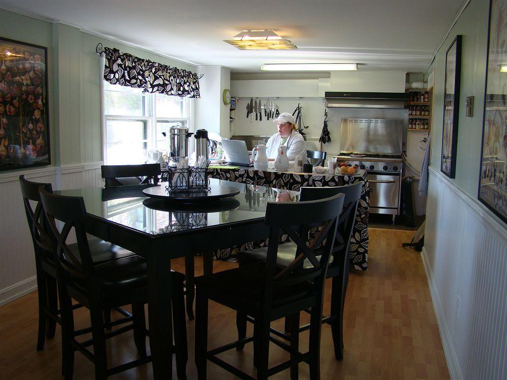 Bay Leaf Cottages & Bistro ลินคอล์นวิลล์ ภายนอก รูปภาพ